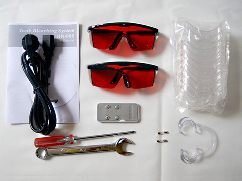 PORTABLE LED LIGHT WITH REMOTE AND TIMER